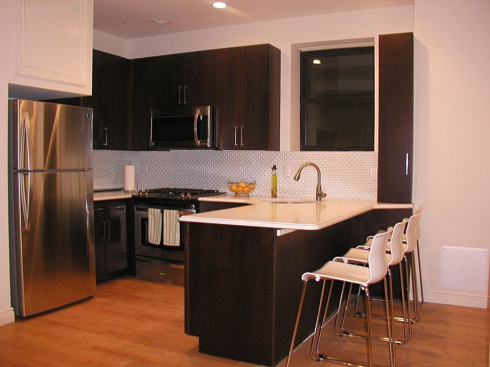 1st image of 145 E 82nd St APT 3s
