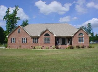 126 Evans Mill Rd, New Bern, NC 28562