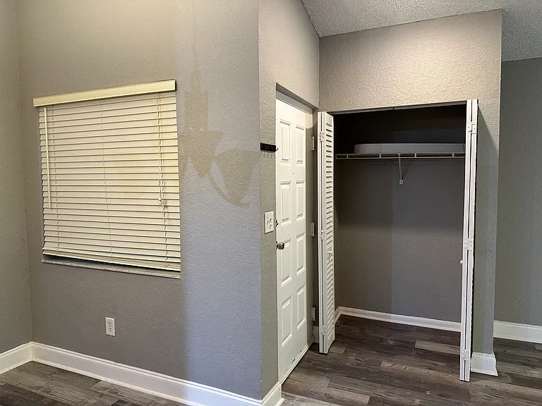 2871 N Oakland Forest Dr #308 — Photo 11