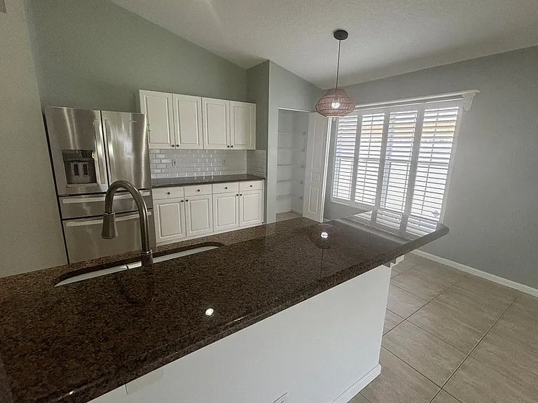 6366 Barbara St — Photo 11