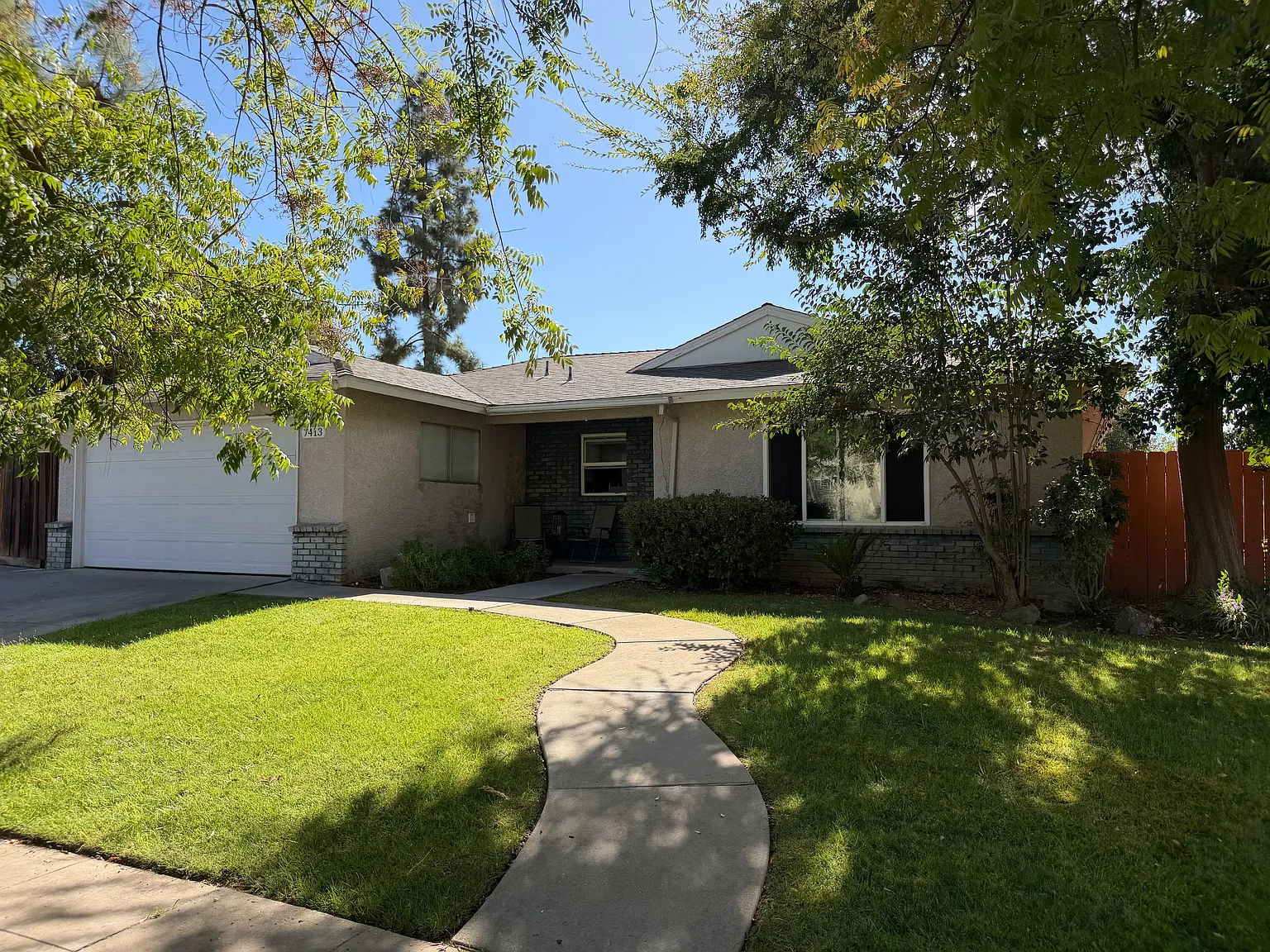 3 bed, 1489 sqft, $2,950 — Photo 2