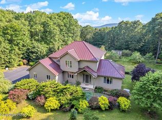 162 Ramblewood Dr, White Haven, PA 18661