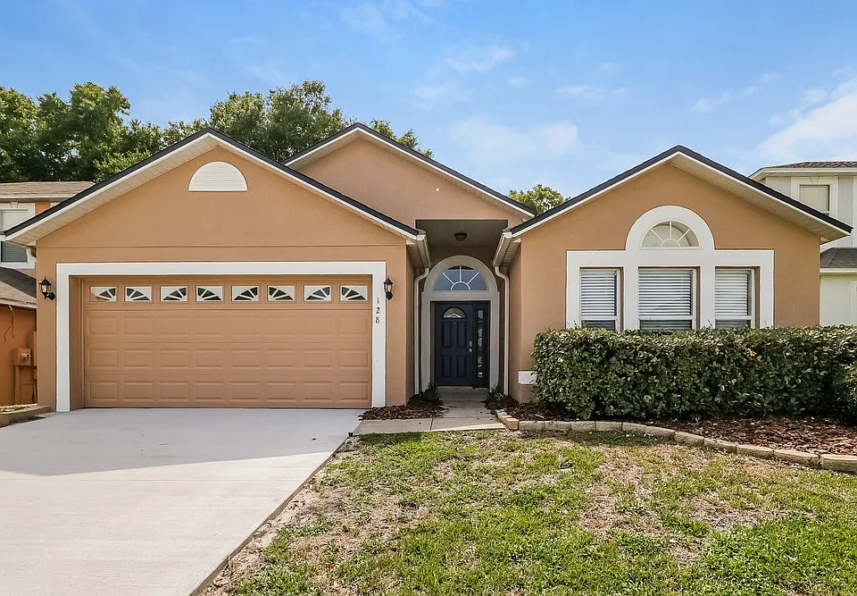 128 Oak View Pl