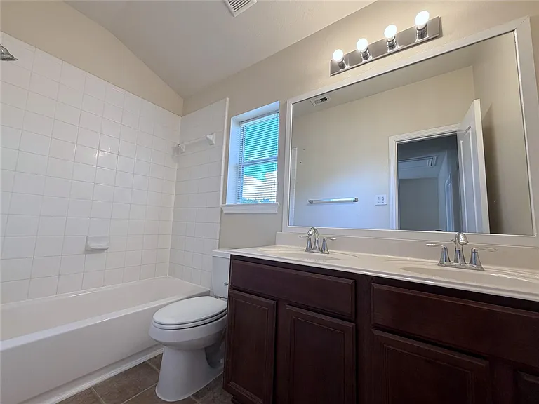 12543 S Ashford Villa Ln — Photo 20