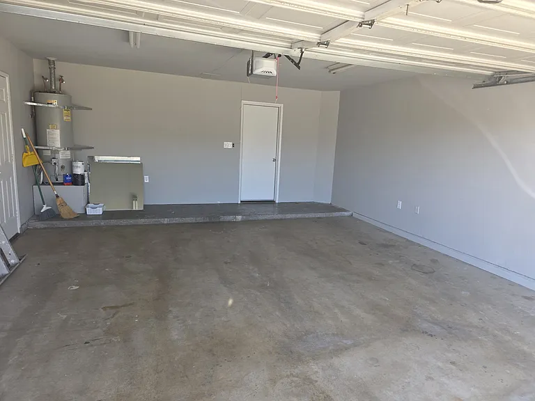 1021 Jacquelinelee Dr — Photo 4