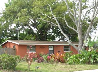 6335 Cornell Rd, Bradenton, FL 34207