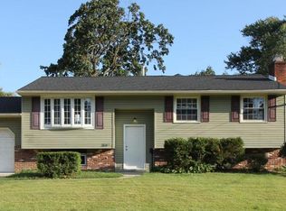 264 Ireland Ter, Williamstown, NJ 08094
