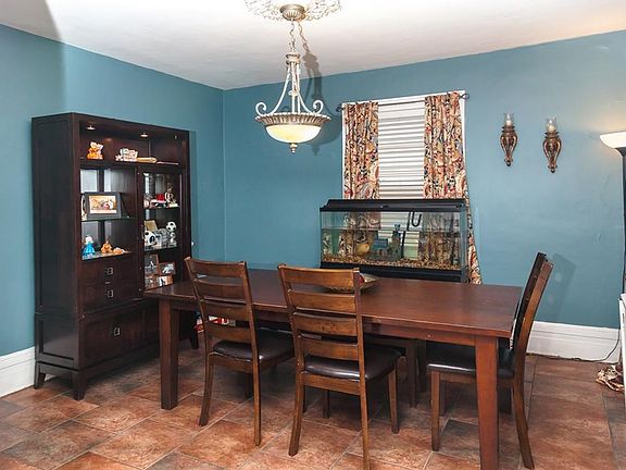 2nd image of 205 Joralemon St