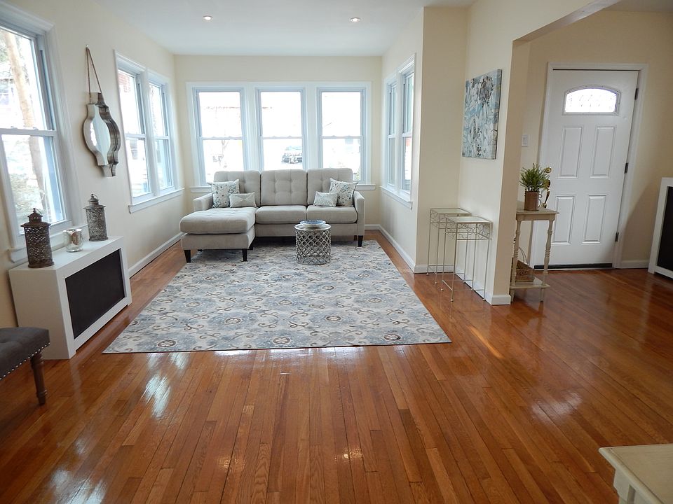 1st image of 13 Campbell Ave