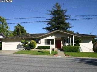 2691 Oakes Dr, Hayward, CA