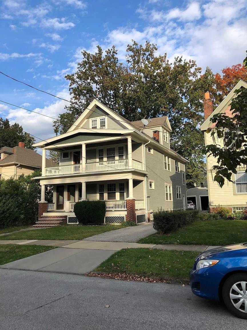 1263 Cranford Ave photo 1