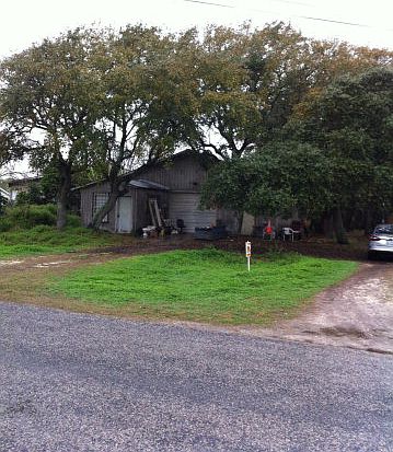 3rd image of 1111 S Fuqua St