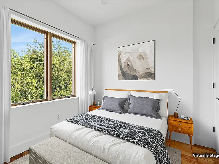 513 Chauncey St #5 — Photo 3