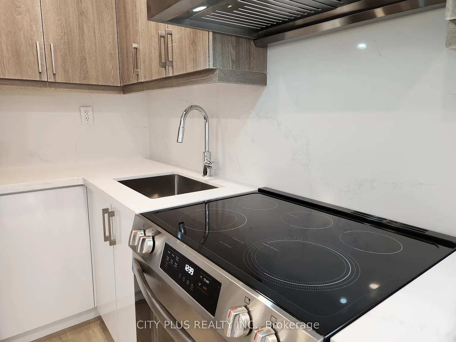 2 bed, $2,250 — Photo 2