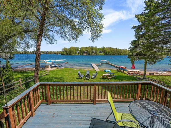 286 Neuman St, Traverse City, MI 49685