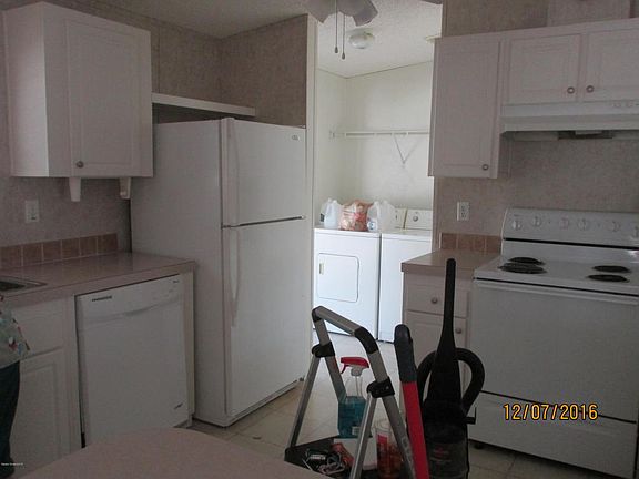 2nd image of 410 Barefoot Blvd
