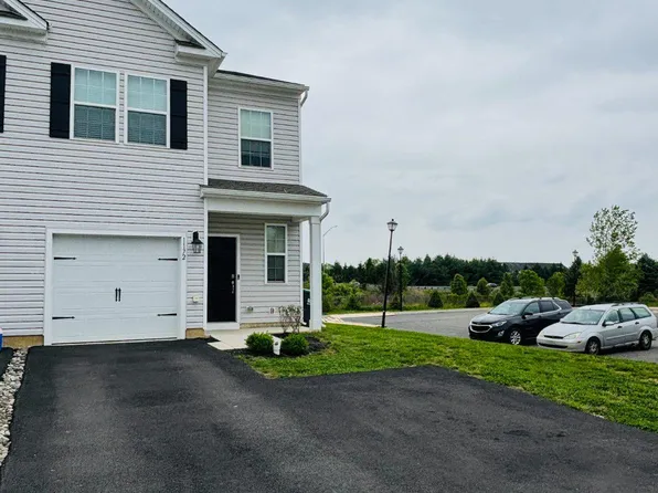 1172 Martin Rd, Breinigsville, PA 18031