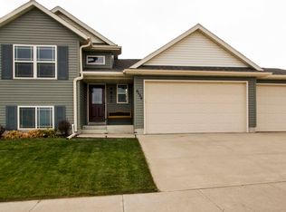 6134 51st St NW, Rochester, MN 55901