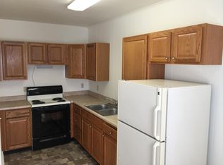 121 Center Street #FL 1ST, Milton, PA 17847