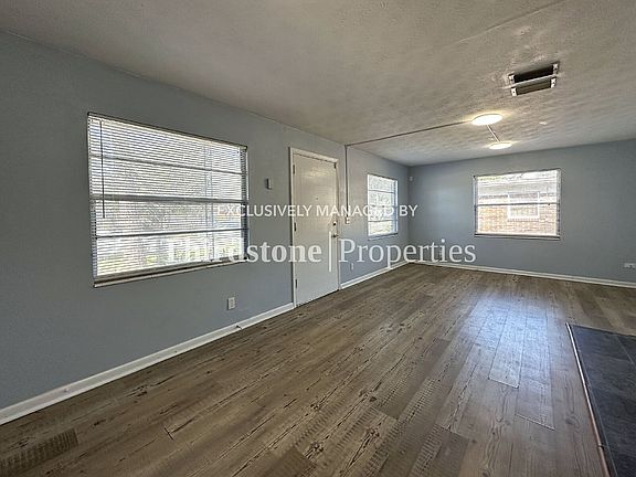 2nd image of 3323 Martha St