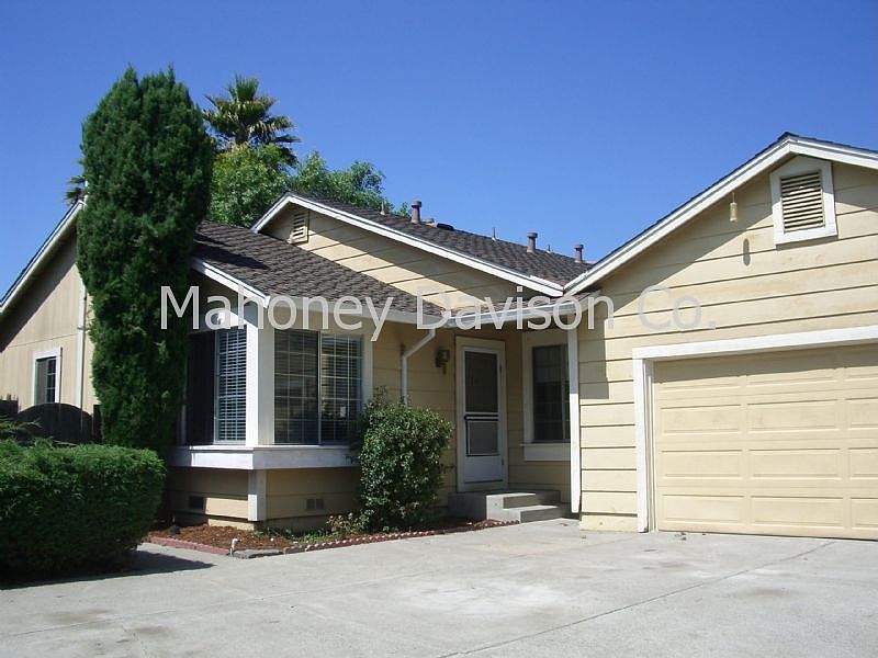 1663 Northstar Drive