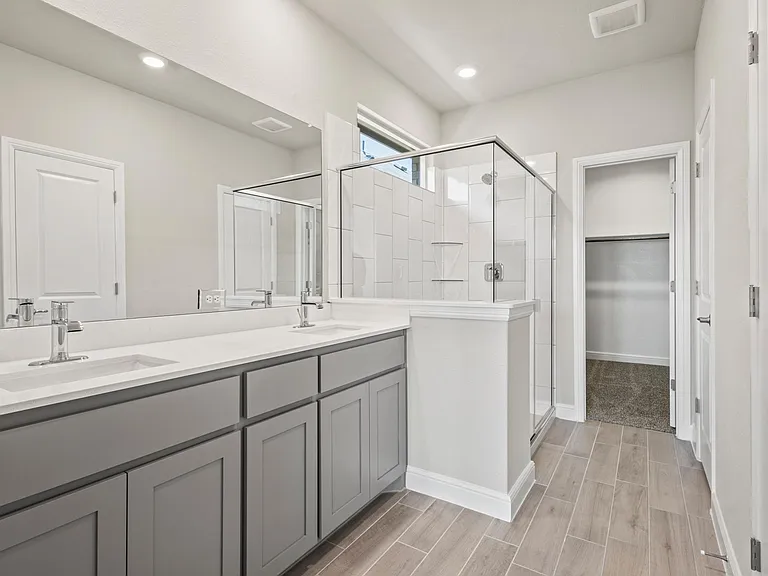 225 Roundstone Rd — Photo 6