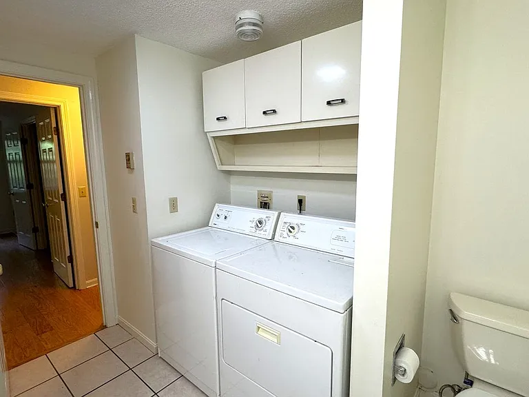 9 & 11 Oakview Drive — Photo 11