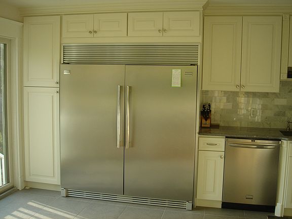2nd image of 35 Pasadena Dr