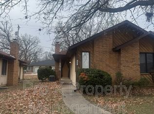 296 W Streamside Ct, Nixa, MO 65714