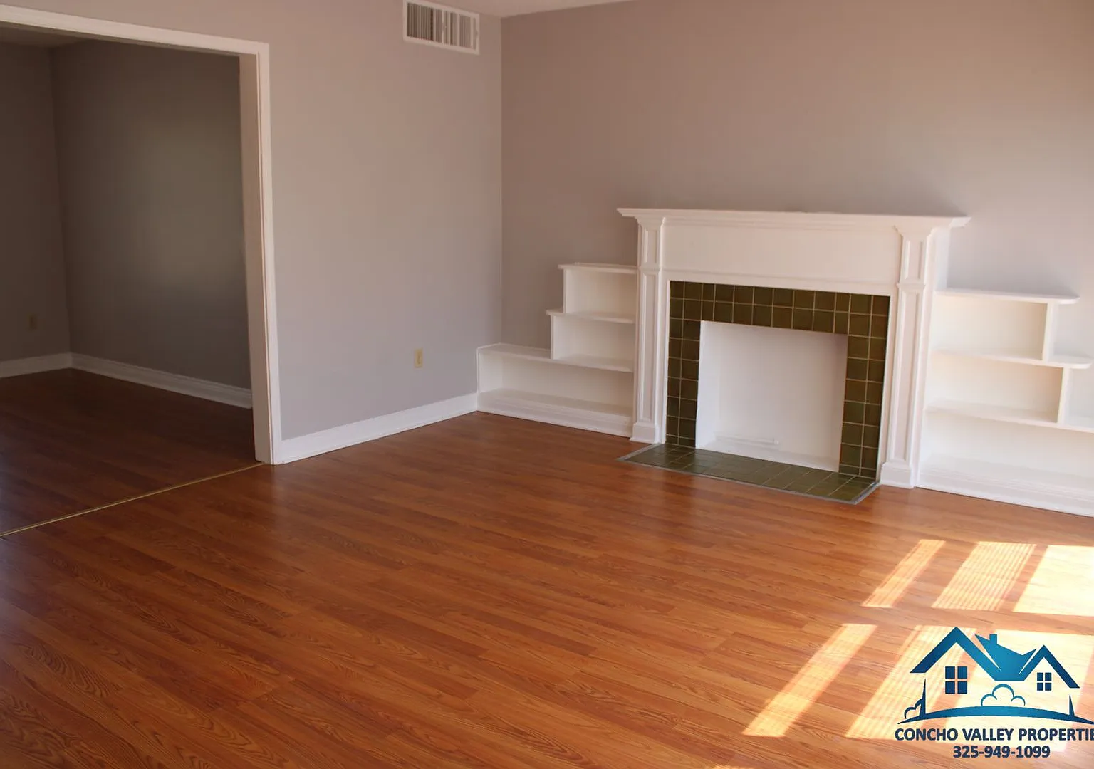 2 Bed/ 1 Bath in Santa Rita for Rent — Photo 2