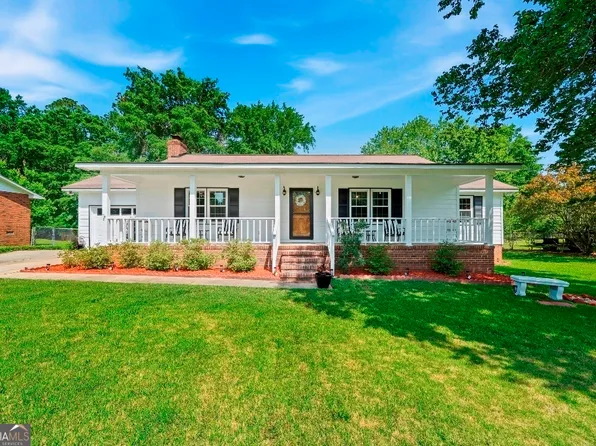1868 Holly Hill Rd, Milledgeville, GA 31061