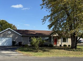 1428 Columbia Rd, Dupo, IL 62239