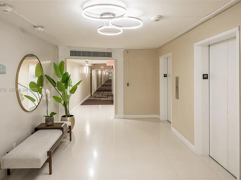 5600 Collins Ave #14R — Photo 23