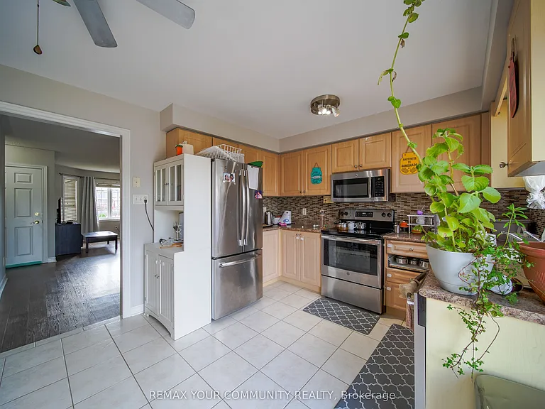 114 Bird St — Photo 13