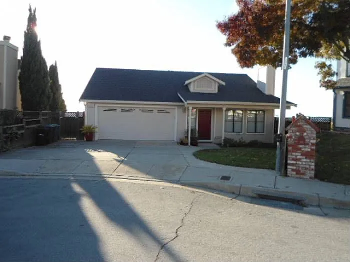23501 Matthew Ct photo 1