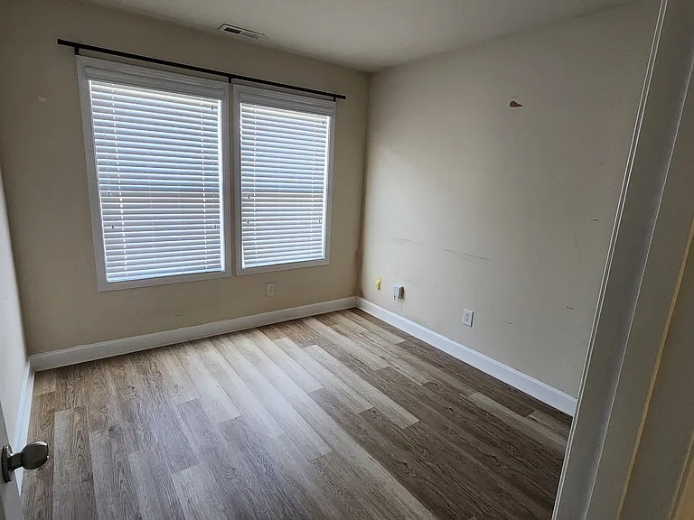 9667 Mendenhall View Dr — Photo 16