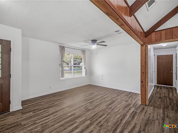 4th image of 302 Brooks Rd