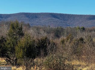 20 Hallows Way, Gerrardstown, WV 25420