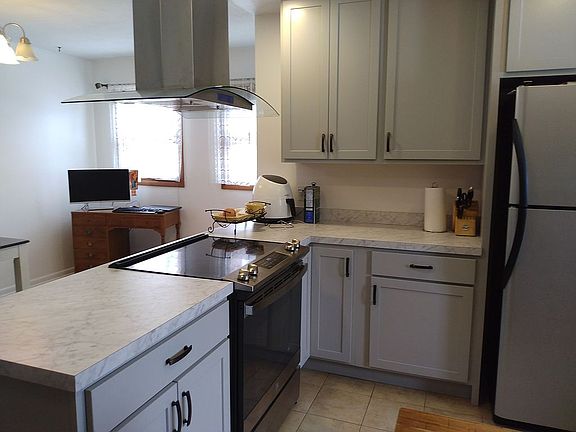 Newly Remodeled Kitchen