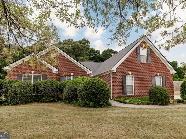 416 Camden Dr, Winder, GA 30680