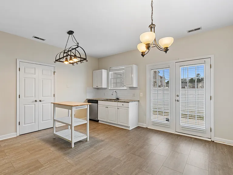 6013 San Marcos Way — Photo 8