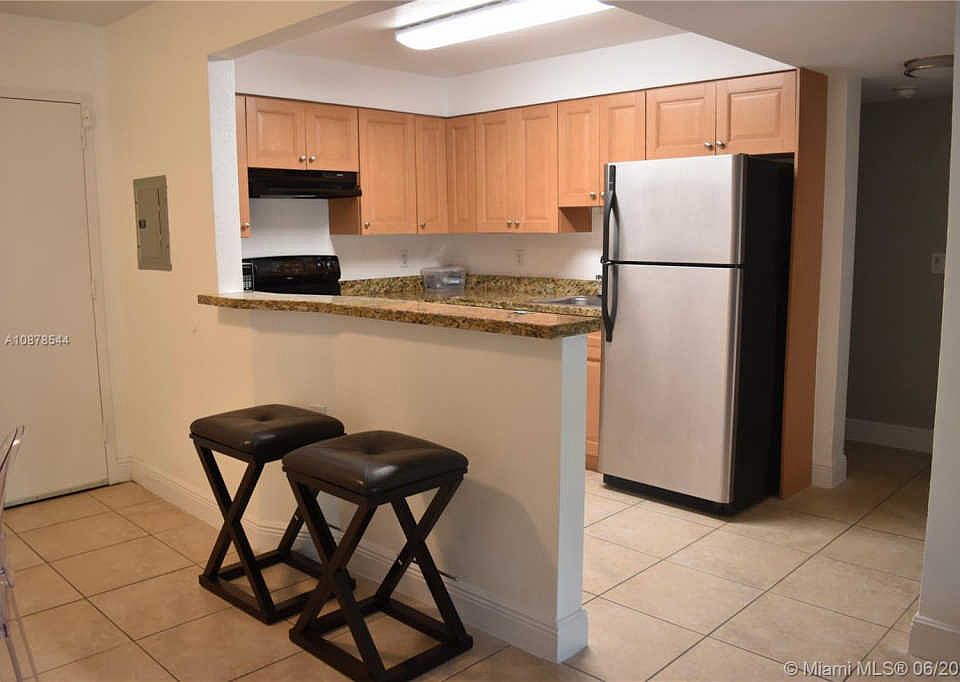 1st image of 5122 NW 79th Ave APT 106