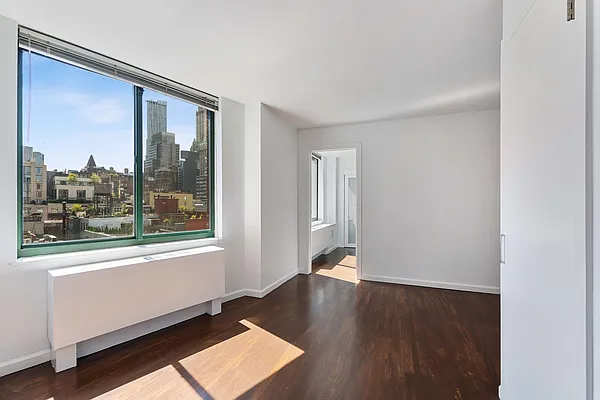 Rented by Compass | media 68