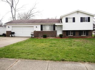 161 Cherrington Rd, Westerville, OH 43081