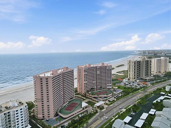 3rd image of 1310 GULF BOULEVARD #18C