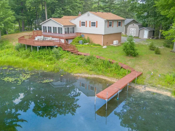 2350 Deer Lake Rd, Harrison, MI 48625