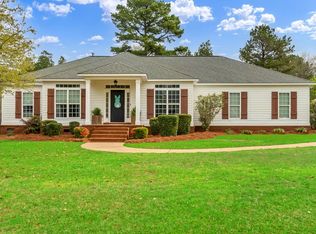 352 Willow Lake Dr, Leesburg, GA 31763