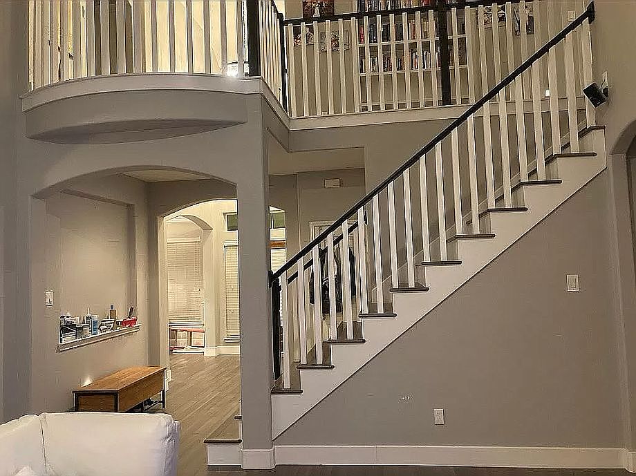 2nd image of 7107 Rocky Ridge Ln