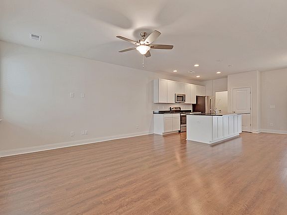 03 Dunlin Living Room