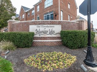 15366 Mystic Rock Dr, Carmel, IN 46033